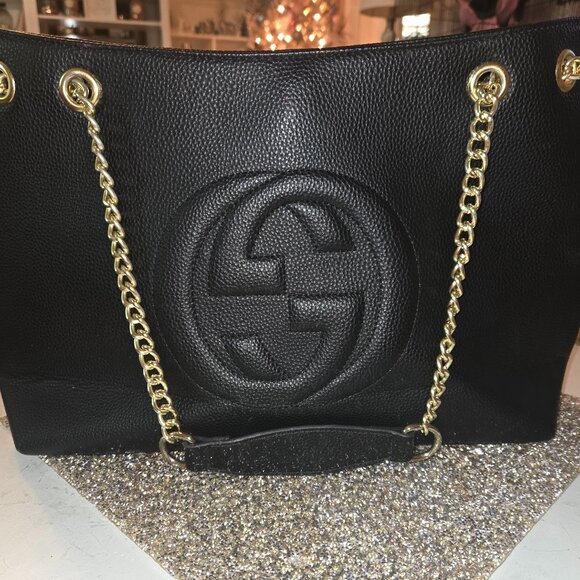 Gucci Handbags - Gucci Soho Tote